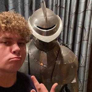 Meet your Posher, Tyler